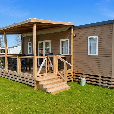 Ferienhaus Mobile Premium 6p La Vallee 5 Etoiles Piscine